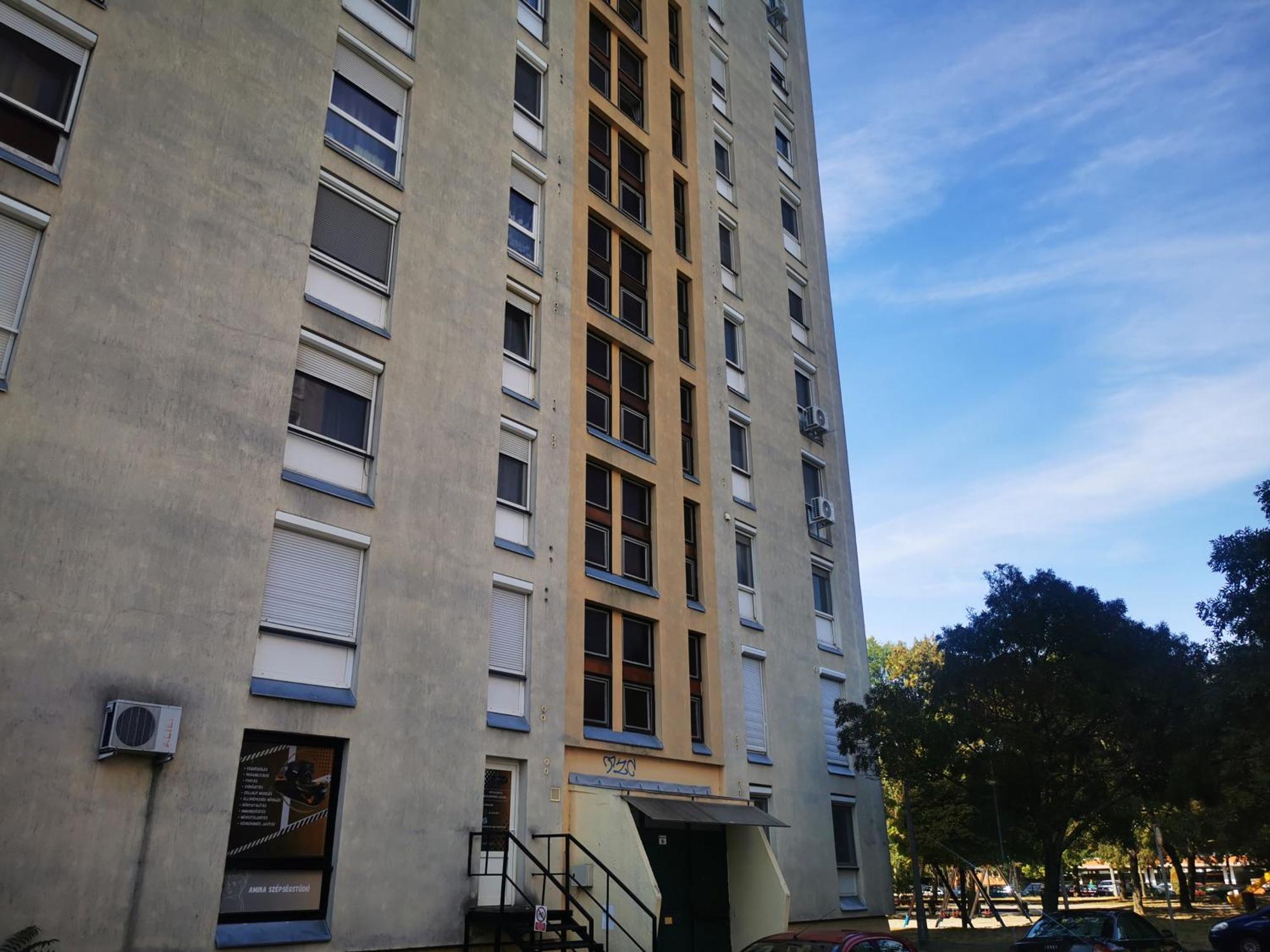 Central Park Apartman Szekszárd Eksteriør bilde