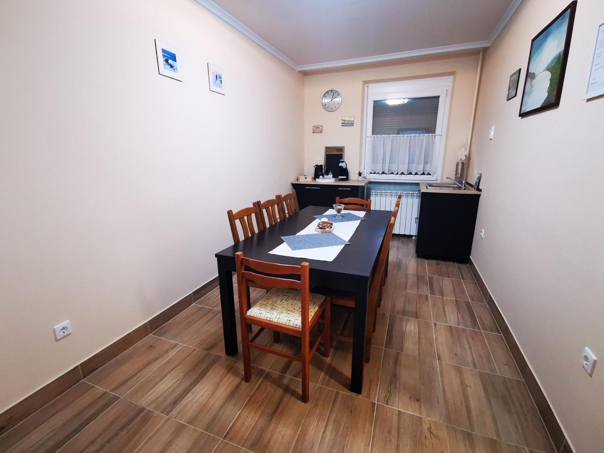 Central Park Apartman Szekszárd Eksteriør bilde