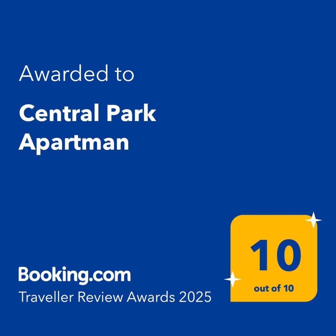 Central Park Apartman Szekszárd Eksteriør bilde